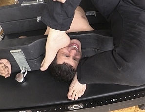 A173_MALEBONDAGE_BondageMuseum_Part3of5_AllTheGuysAtElisesHouse