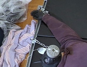 A181_MALEBONDAGE_BondageSitting_Part3of4_MarkSeth_MarkSelfBondageDemoInBackRoomWithSeth