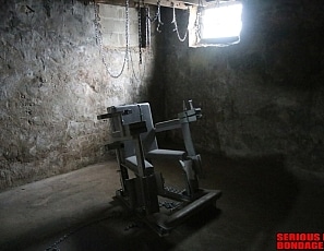 R678_MALEBONDAGE_ShootingBondageVideos_TonyBindBriannaAndBulliedNoMoreGuy-HamptonJailBasement