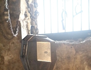 R678_MALEBONDAGE_ShootingBondageVideos_TonyBindBriannaAndBulliedNoMoreGuy-HamptonJailBasement