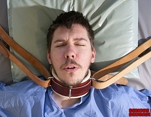 R926_MALEBONDAGE_TheExperiment_TickleTest_ShaneHarvyLouis-RestrainedInBirdRoom
